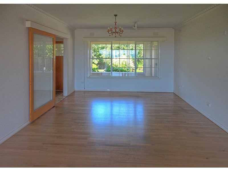 12 View St, Paynesville VIC 3880