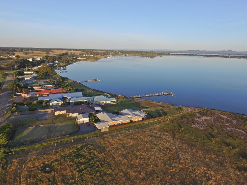 227 Bay Rd, Eagle Point VIC 3878
