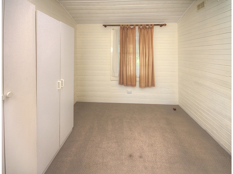 38 Forge Creek Rd, Eagle Point VIC 3878