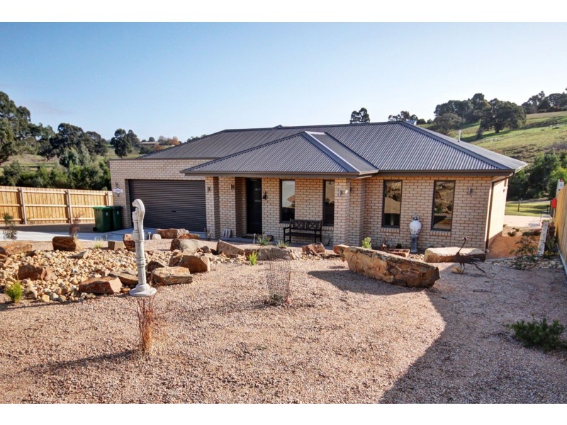 45 Lorimer Drive, Bairnsdale VIC 3875