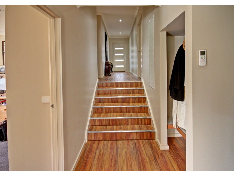 45 Lorimer Drive, Bairnsdale VIC 3875