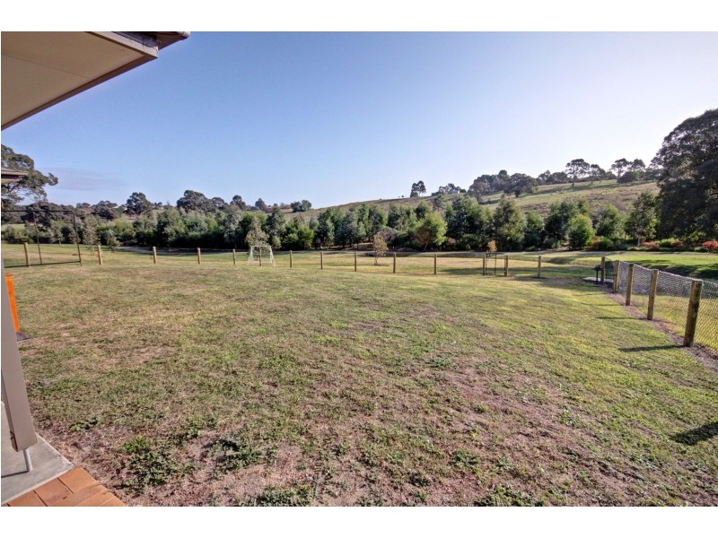 45 Lorimer Drive, Bairnsdale VIC 3875