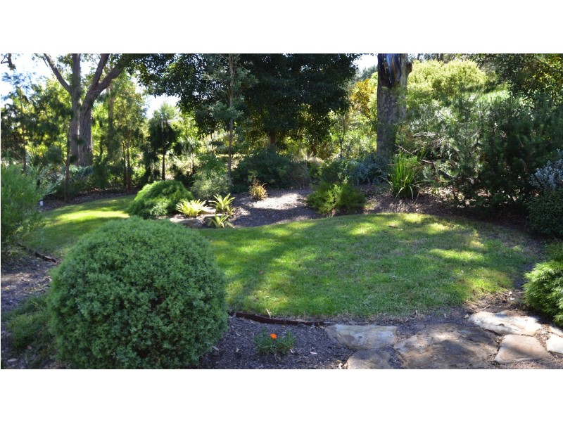 5 Kellina Ct, Paynesville VIC 3880