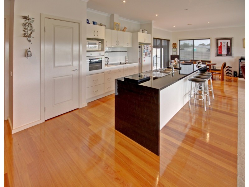 46 The Backwater, Bairnsdale VIC 3875