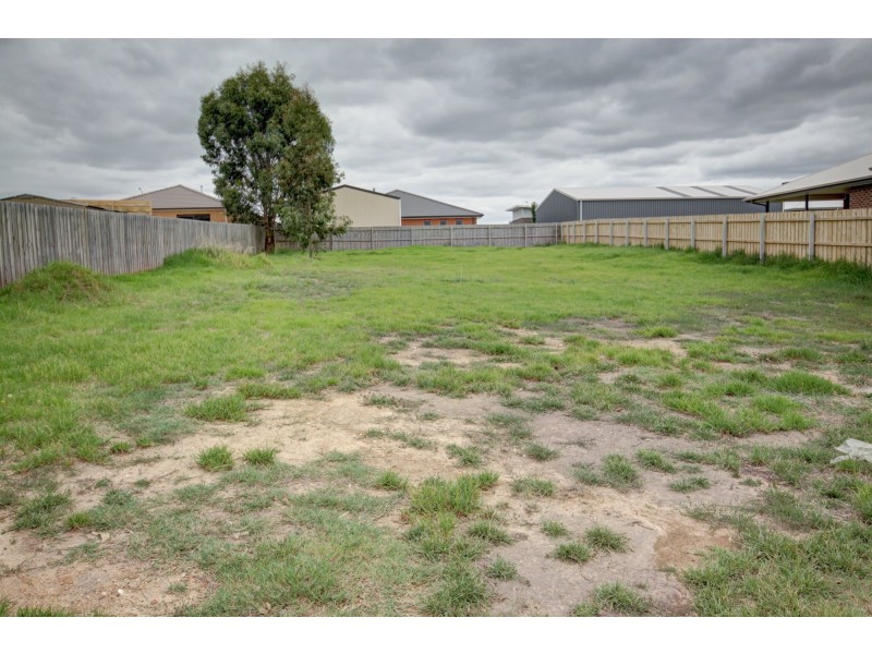 38 Morton Drive, Eastwood VIC 3875