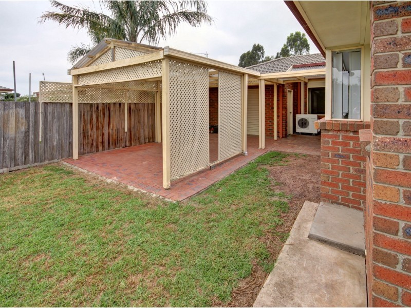 2 Alfred Pl, Bairnsdale VIC 3875