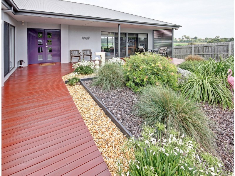 14 The Backwater, Bairnsdale VIC 3875