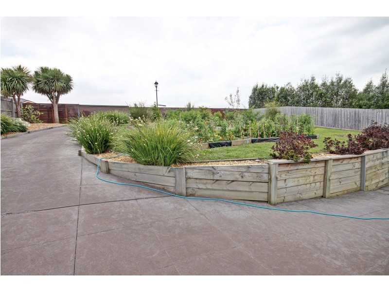 14 The Backwater, Bairnsdale VIC 3875