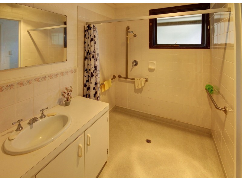 1/20 King St, Paynesville VIC 3880