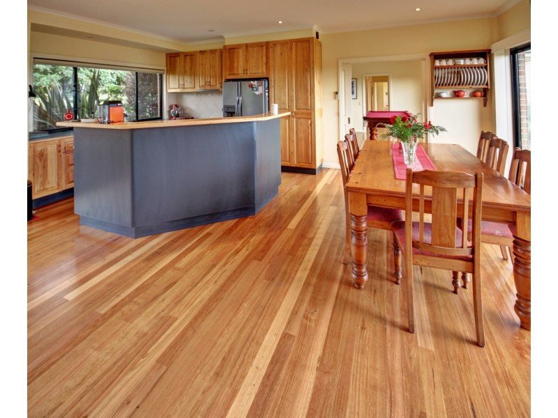 25 William Ct, Bairnsdale VIC 3875