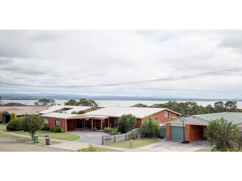 41 Fullarton Dr, Paynesville VIC 3880