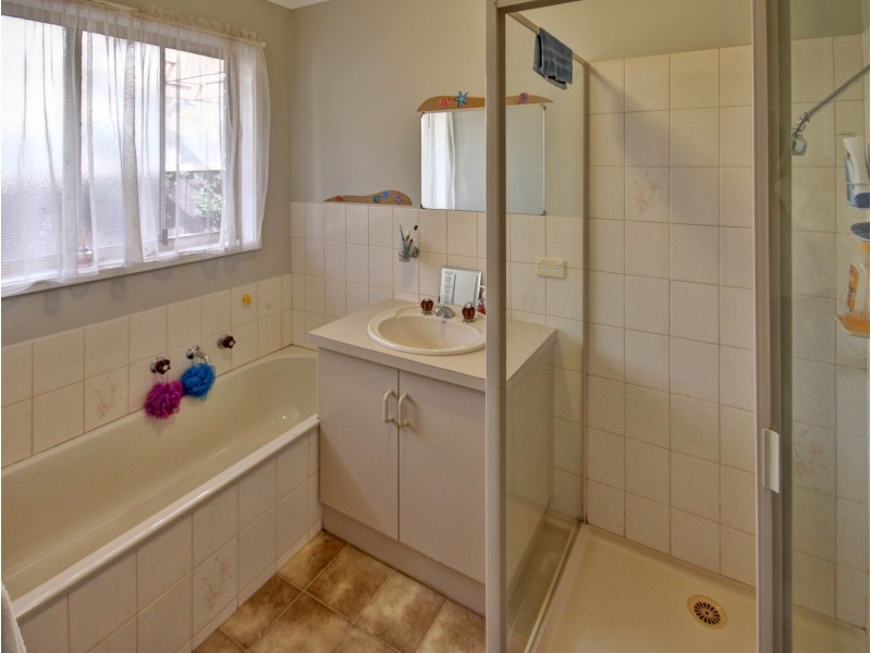 9 Queen St, Paynesville VIC 3880