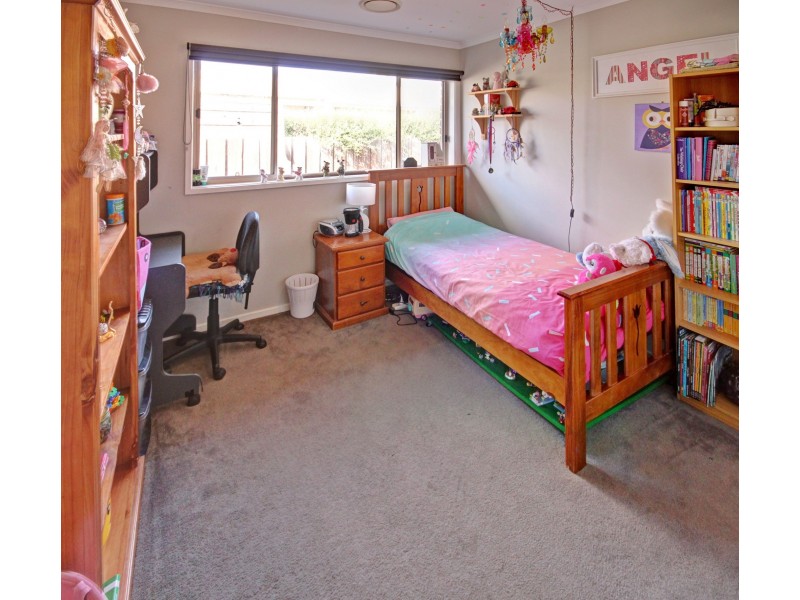 9 Queen St, Paynesville VIC 3880