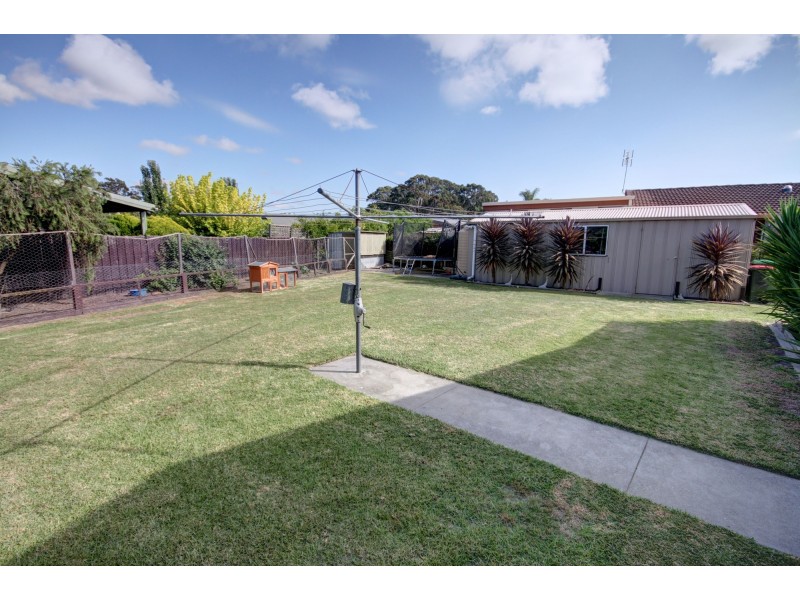 9 Queen St, Paynesville VIC 3880