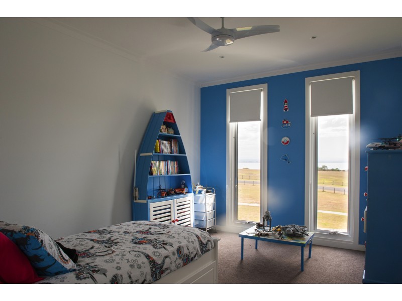 1 Driftwood Cl, Paynesville VIC 3880