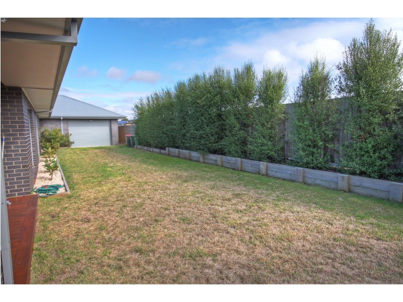 30 May Park Dr, Paynesville VIC 3880