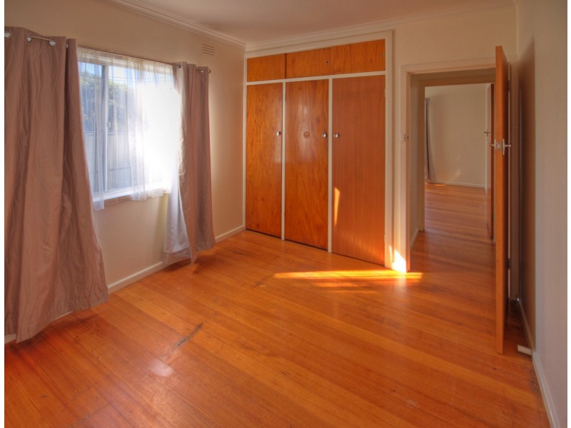 23 Reynolds St, Paynesville VIC 3880