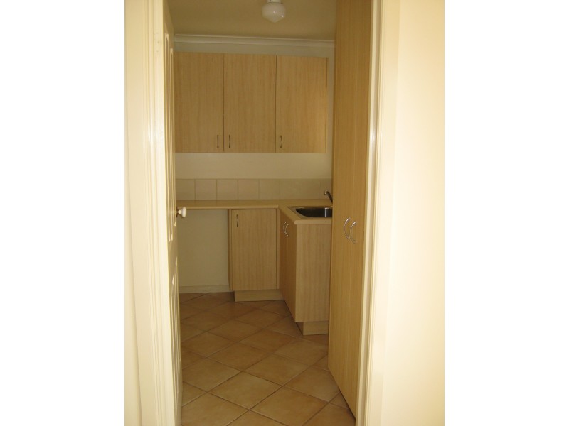 27a Charlton Place, Bairnsdale VIC 3875