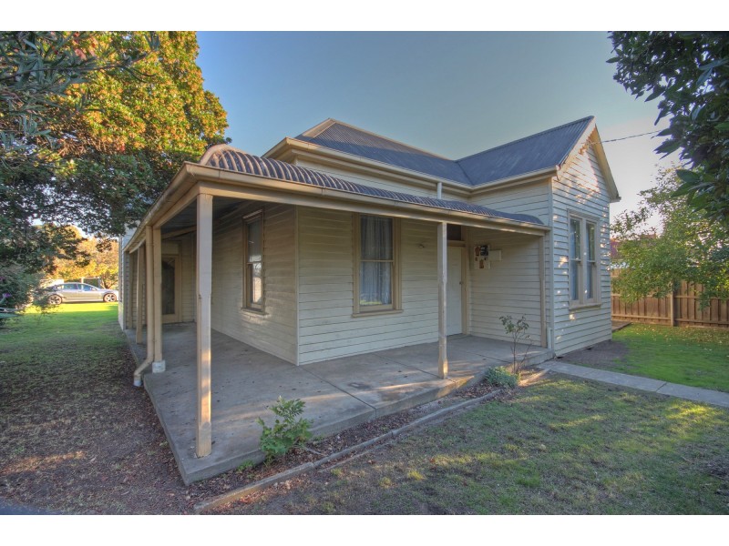 9 Payne Street, Bairnsdale VIC 3875