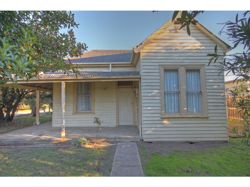 9 Payne Street, Bairnsdale VIC 3875