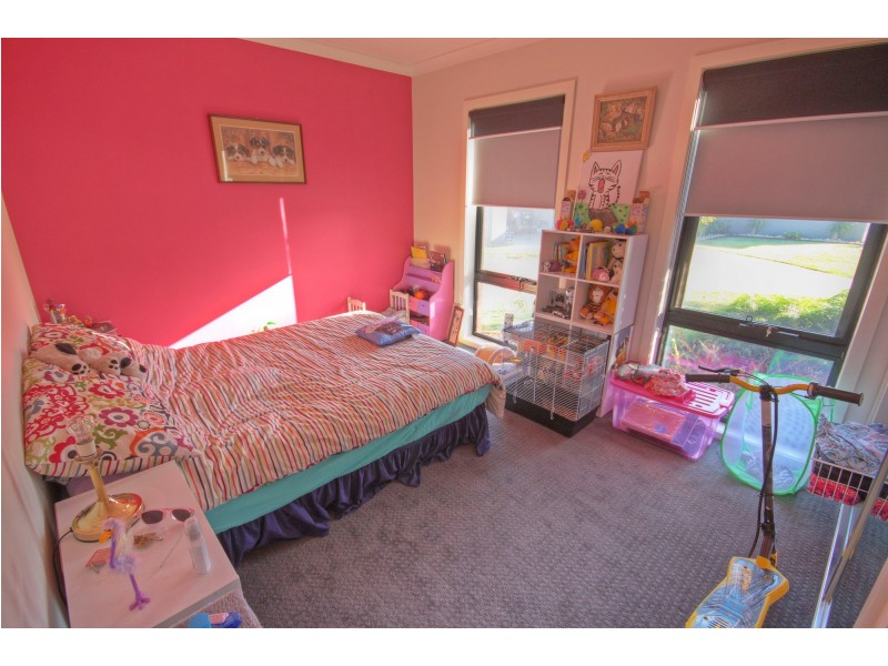 7 The Grange, Paynesville VIC 3880