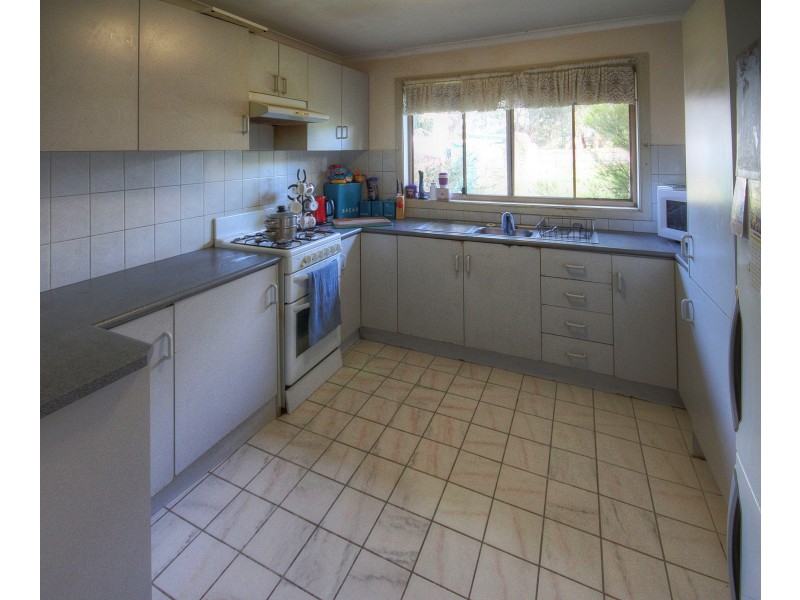 31 Vaughan St, Paynesville VIC 3880