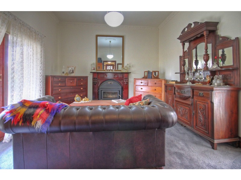 59 Mcmillan St, Bairnsdale VIC 3875