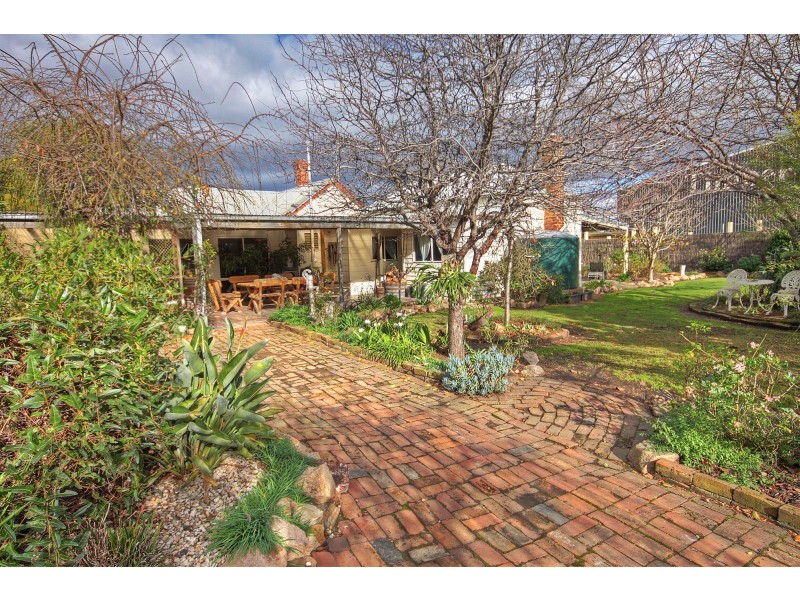 59 Mcmillan St, Bairnsdale VIC 3875