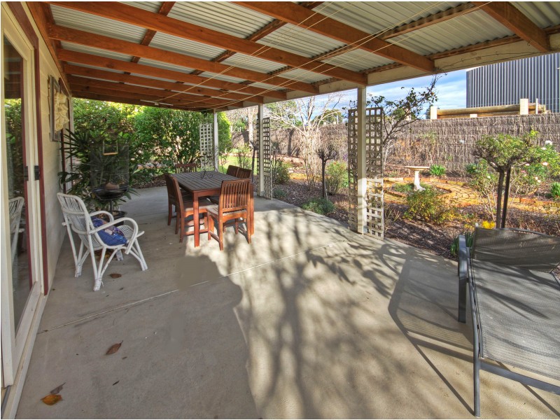 59 Mcmillan St, Bairnsdale VIC 3875