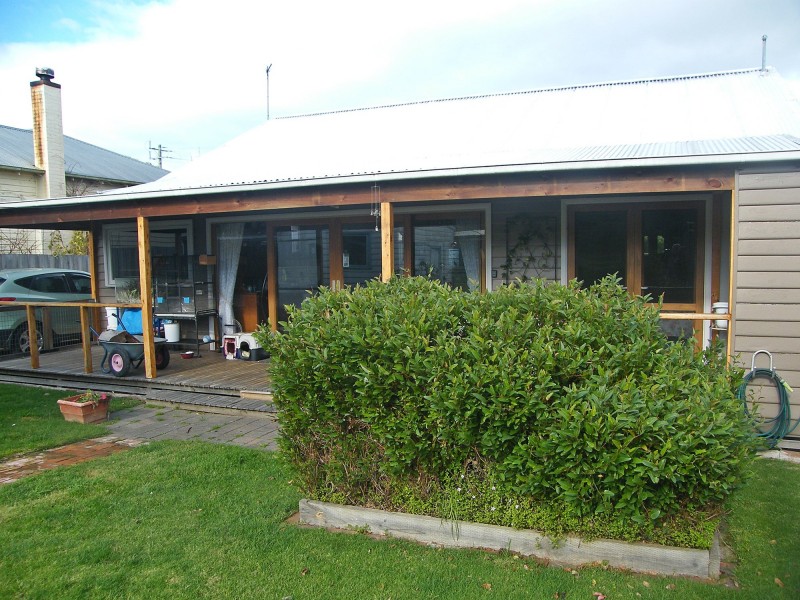 13 Short Street, Bairnsdale VIC 3875