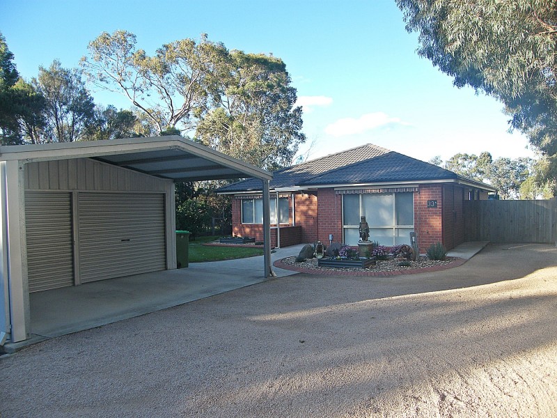 33a Macrae St, Bairnsdale VIC 3875