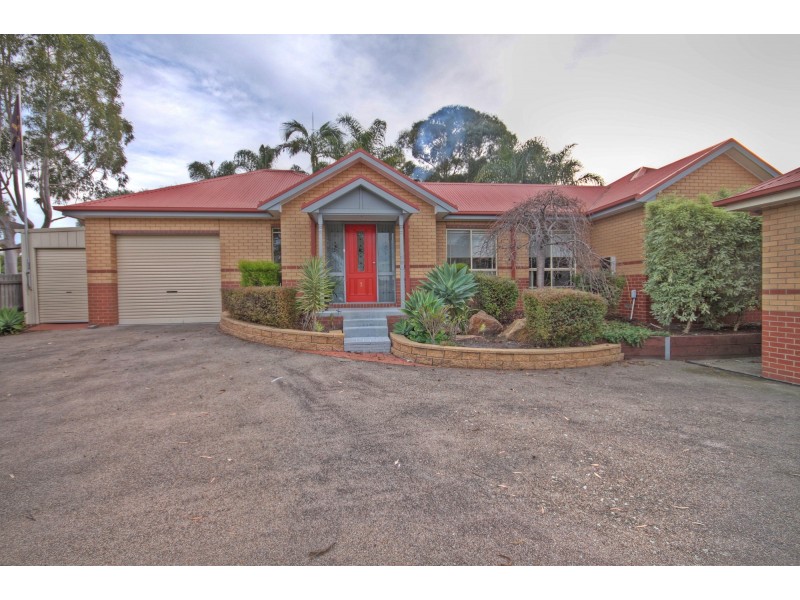 2/22 Schooner Tce, Paynesville VIC 3880