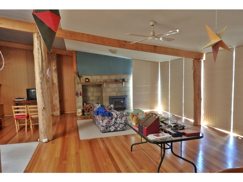 92 Hunter Lane, Buchan VIC 3885