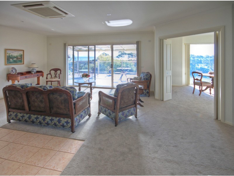 54 Fullarton Dr, Paynesville VIC 3880