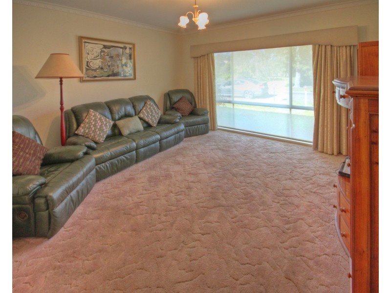 12/13 Currawong Close, Raymond Island VIC 3880