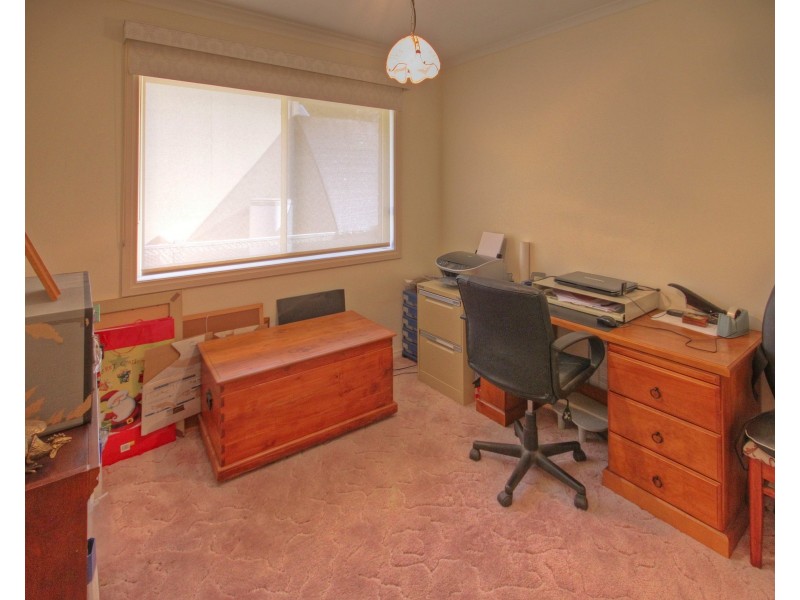 12/13 Currawong Close, Raymond Island VIC 3880