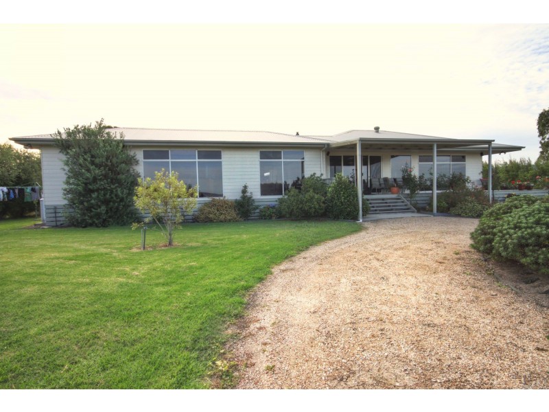 100 Rivermouth Rd, Eagle Point VIC 3878