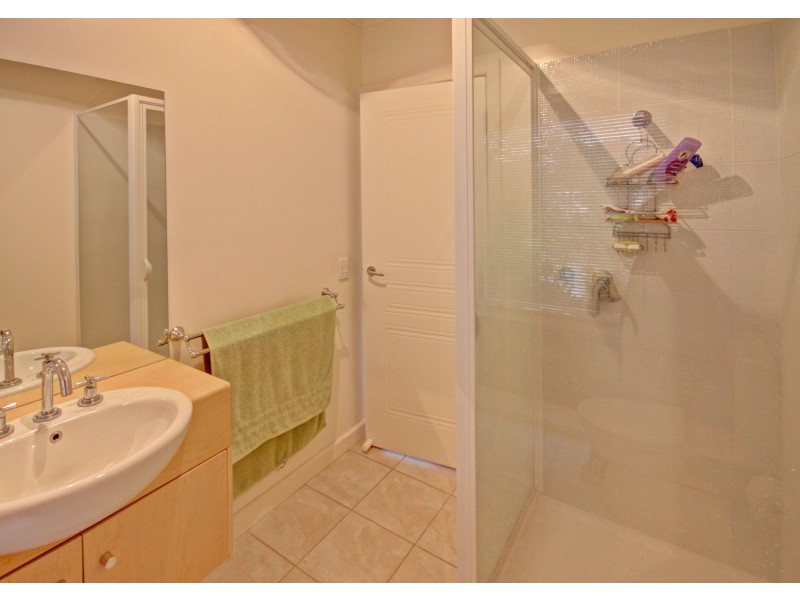 7 River Gum Cl, Eagle Point VIC 3878