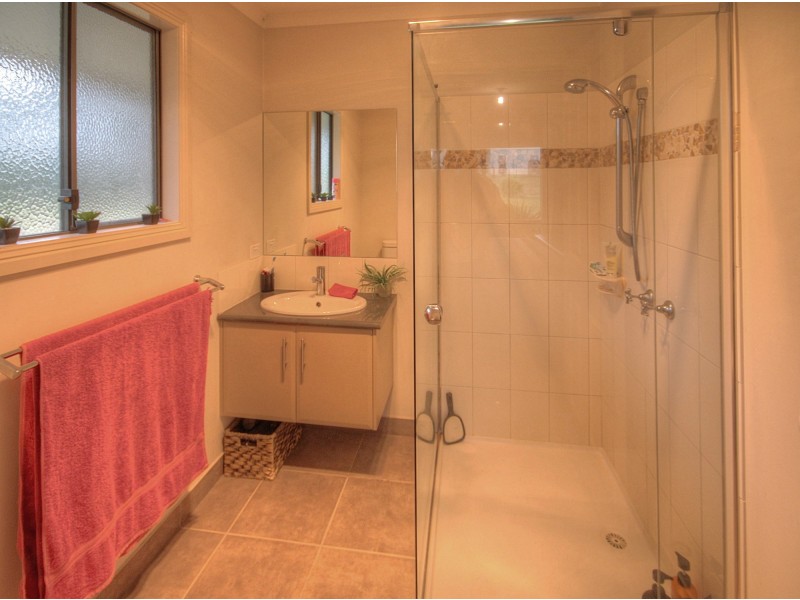 20 Hallier Ct, Nicholson VIC 3882