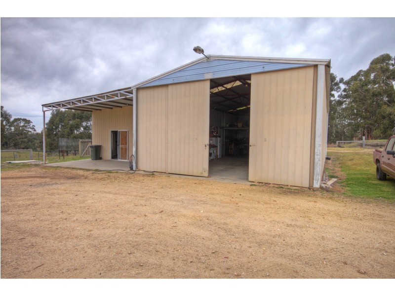 20 Hallier Ct, Nicholson VIC 3882