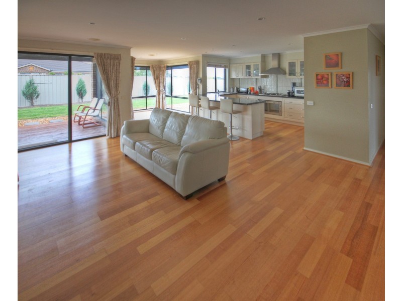 47 The Backwater, Eastwood VIC 3875