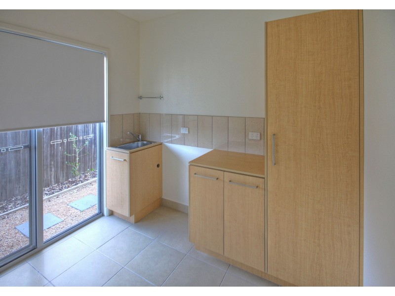 1 Eaton Pl, Paynesville VIC 3880