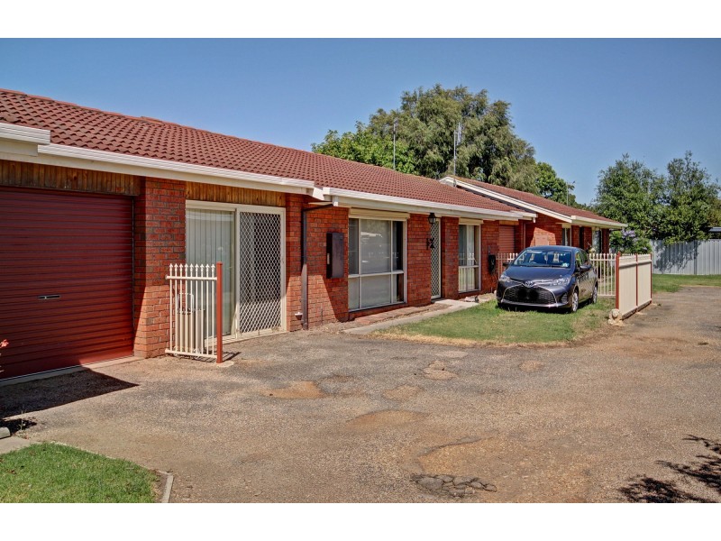 2/103 Main Rd, Paynesville VIC 3880