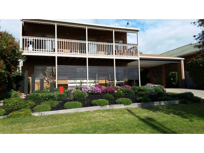 45 Fullarton Dr, Paynesville VIC 3880