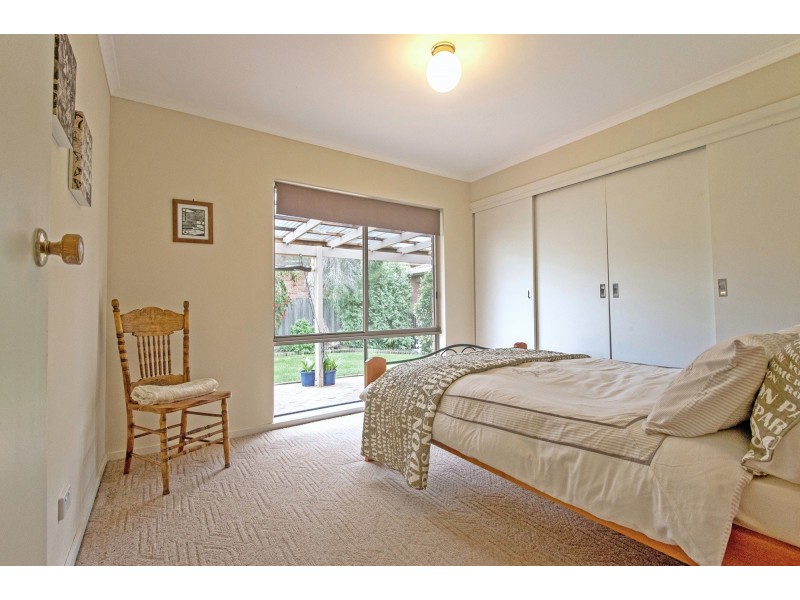 45 Fullarton Dr, Paynesville VIC 3880