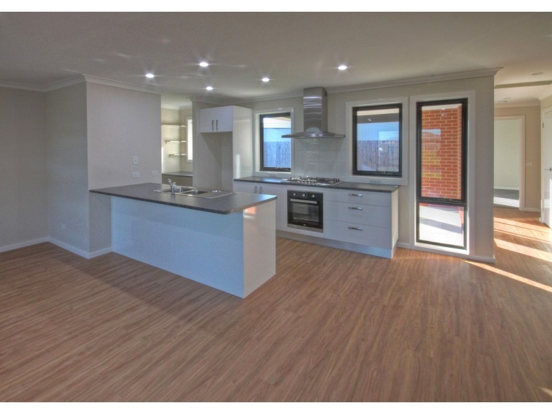 1 Palm Ave, Paynesville VIC 3880