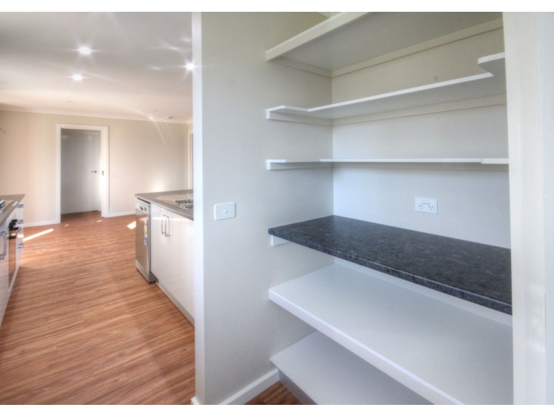 1 Palm Ave, Paynesville VIC 3880