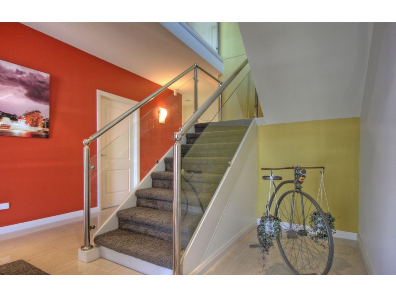 182 Newlands Dr, Paynesville VIC 3880