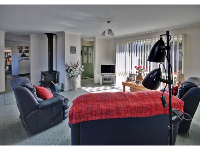 7 Landfall Ave, Newlands Arm VIC 3875