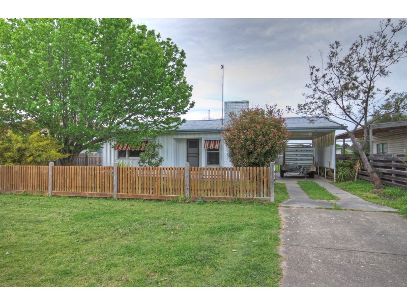 57 Doherty St, Bairnsdale VIC 3875